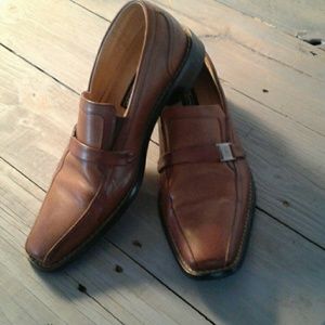 Mens shoes